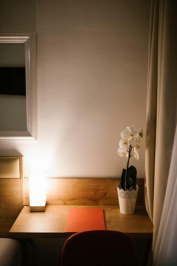 2I Rooms Ðakovo Exteriör bild